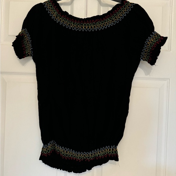 Embroidered black top - Picture 2 of 2